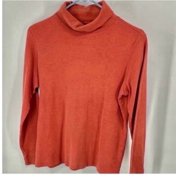 L.L. Bean Sweaters - LL Bean Long Sleeve Turtle Neck Base Layer M